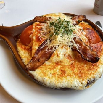 The Brown Hotel - The Hot Brown - Hotels Near Me - Louisville, Kentucky The Brown Hotel - The Hot Brown - Hotels Near Me - Louisville, Kentucky