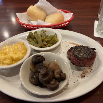 Dunston's Prime Steak House - Steakhouses Near Me - Dallas, Texas