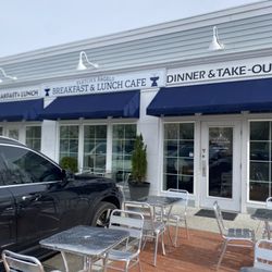 Fletch’s Bagels - Exterior