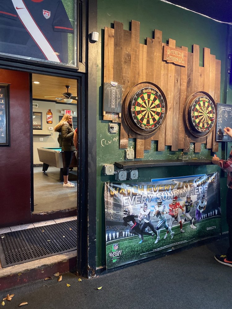 Duck and Dive Pub