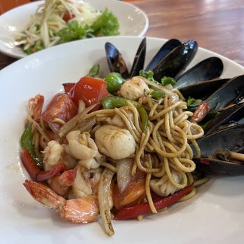 Urban Thai Restaurant - Thai Near Me - Arlington, Virginia Urban Thai Restaurant - Thai Near Me - Arlington, Virginia