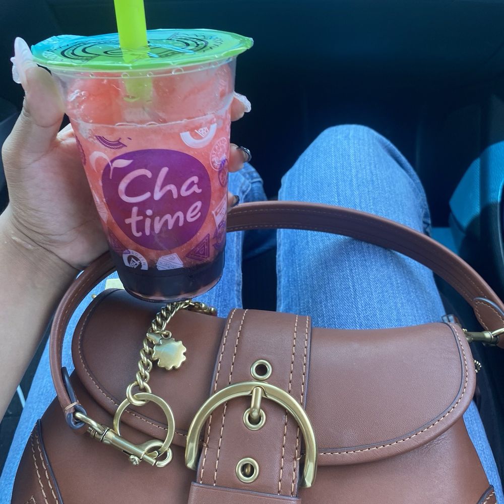 Chatime - Very refreshing pomegranate slushee with boba for hot days especially:) - Coffee & Tea Near Me - Sherman Oaks, California Chatime - Very refreshing pomegranate slushee with boba for hot days especially:) - Coffee & Tea Near Me - Sherman Oaks, California