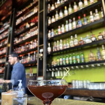 Bottle Club Pub - A Manhattan an a whiskey sour - Pubs Near Me - San Francisco, California