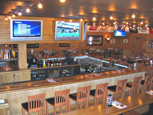 Other Local SetUps & Projects - What We Do
Our design team works with residential and commercial installations, new construction, or rehabs. We can wire your home or office for (VoIP) telephone, cable, home automation, security cameras, lighting, Wi-Fi, and computer network systems; we are experts at hiding wires through existing walls and will organize unsightly wiring. Our (IT) network engineers can set up home networks as well as large commercial networks. We do all the necessary programming, and have technical service plans available for companies in need of immediate IT hands on Service. Our technicians are usually out within 3 hours of a service call. Other Local SetUps & Projects - What We Do
Our design team works with residential and commercial installations, new construction, or rehabs. We can wire your home or office for (VoIP) telephone, cable, home automation, security cameras, lighting, Wi-Fi, and computer network systems; we are experts at hiding wires through existing walls and will organize unsightly wiring. Our (IT) network engineers can set up home networks as well as large commercial networks. We do all the necessary programming, and have technical service plans available for companies in need of immediate IT hands on Service. Our technicians are usually out within 3 hours of a service call.