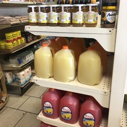Marché Antillais Tèt Ansanm - Fruit punch and juice