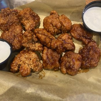 Buffalo Wild Wings - 12 honey BBQ boneless wings - American Near Me - Sidney, Ohio