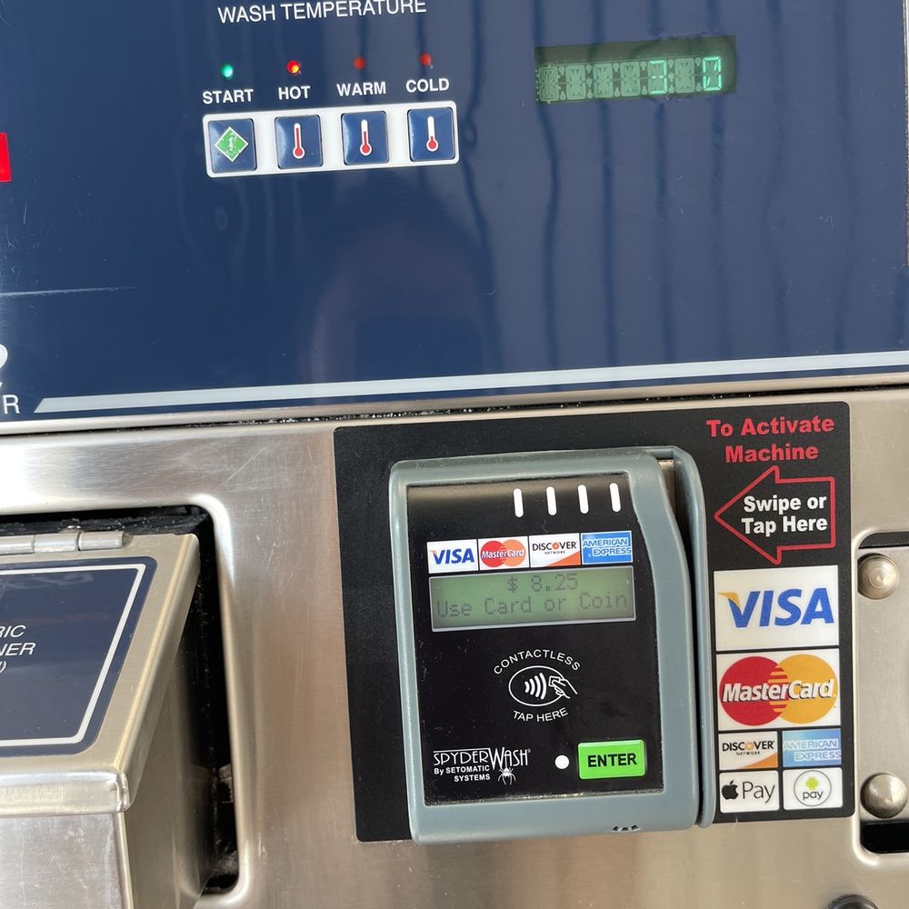 Some machines has credit card payment options Some machines has credit card payment options
