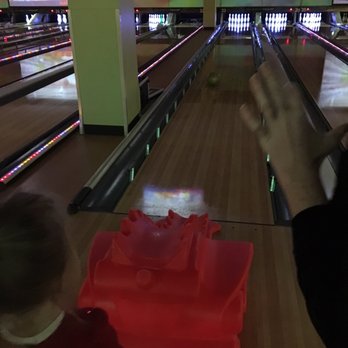 Celebrity Lanes - Bowling Near Me - Centennial, Colorado Celebrity Lanes - Bowling Near Me - Centennial, Colorado