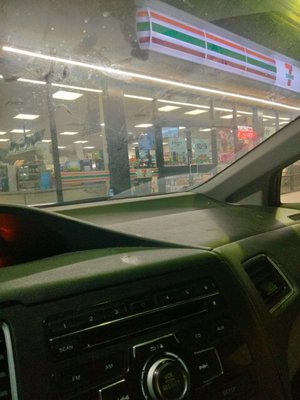 7-Eleven by null