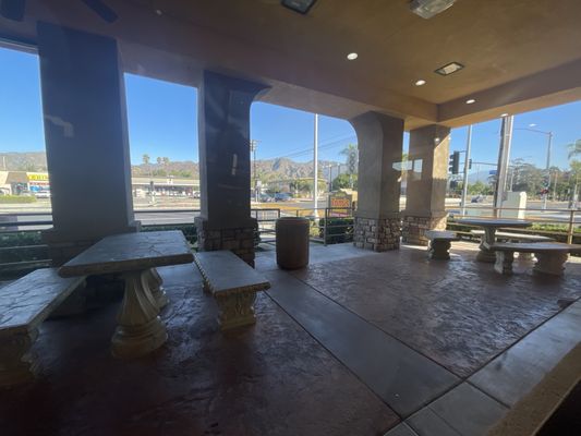 Super Tom's Burgers by null