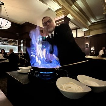 Metropolitan Grill - Bananas Foster - American Near Me - Seattle, Washington Metropolitan Grill - Bananas Foster - American Near Me - Seattle, Washington