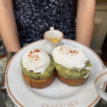 Angelina - Eggs Benedict - Breakfast & Brunch Near Me - Paris, 75