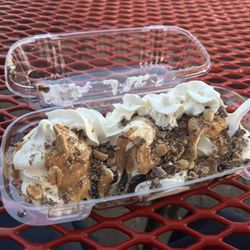 Dick's Drive-Inn - Peanut butter chocolate parfait