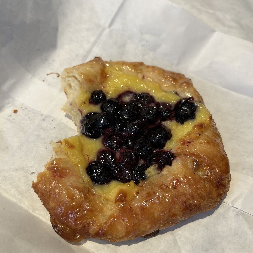 Hendrickx Belgian Bread Crafter - Blueberry Croissant - Bakeries Near Me - Chicago, Illinois Hendrickx Belgian Bread Crafter - Blueberry Croissant - Bakeries Near Me - Chicago, Illinois