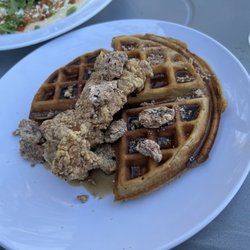 Chicken & waffles