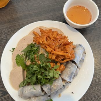 Banh Cuon Tay Ho - 12. Banh Cuon Nhan Thit - Vietnamese Near Me - San Jose, California