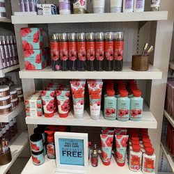 Bath & Body Works - General merchandise