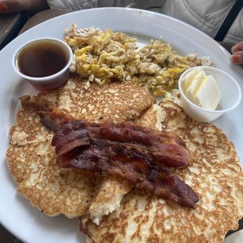 La Cueva Cafe - Pancakes - Mexican Near Me - Taos, New Mexico La Cueva Cafe - Pancakes - Mexican Near Me - Taos, New Mexico