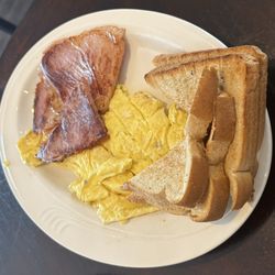 Churchill's Village Eatery - Scrambled eggs with ham and toast