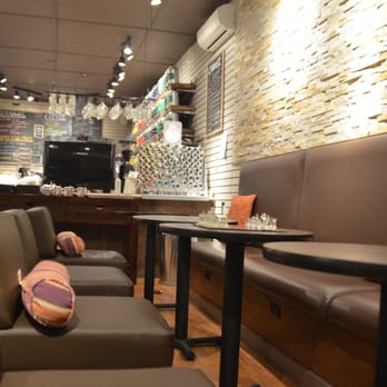 SIP Cafe - seating - Cafes Near Me - Yarmouth, Nova Scotia