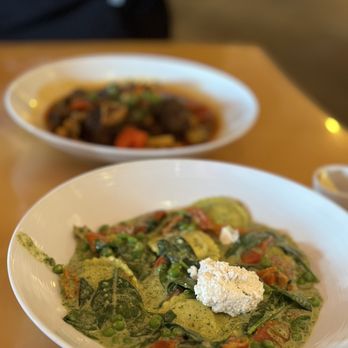 Mythos Restaurant - New American Near Me - Orlando, Florida Mythos Restaurant - New American Near Me - Orlando, Florida