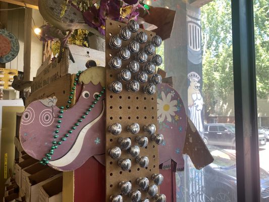 Hippo Hardware & Trading Co by null