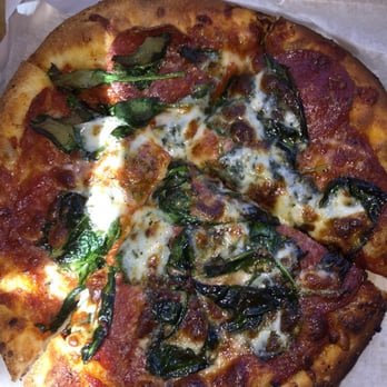 5000 Pies - Spinach and pepperoni personal pizza! - Pizza Near Me - Long Beach, California