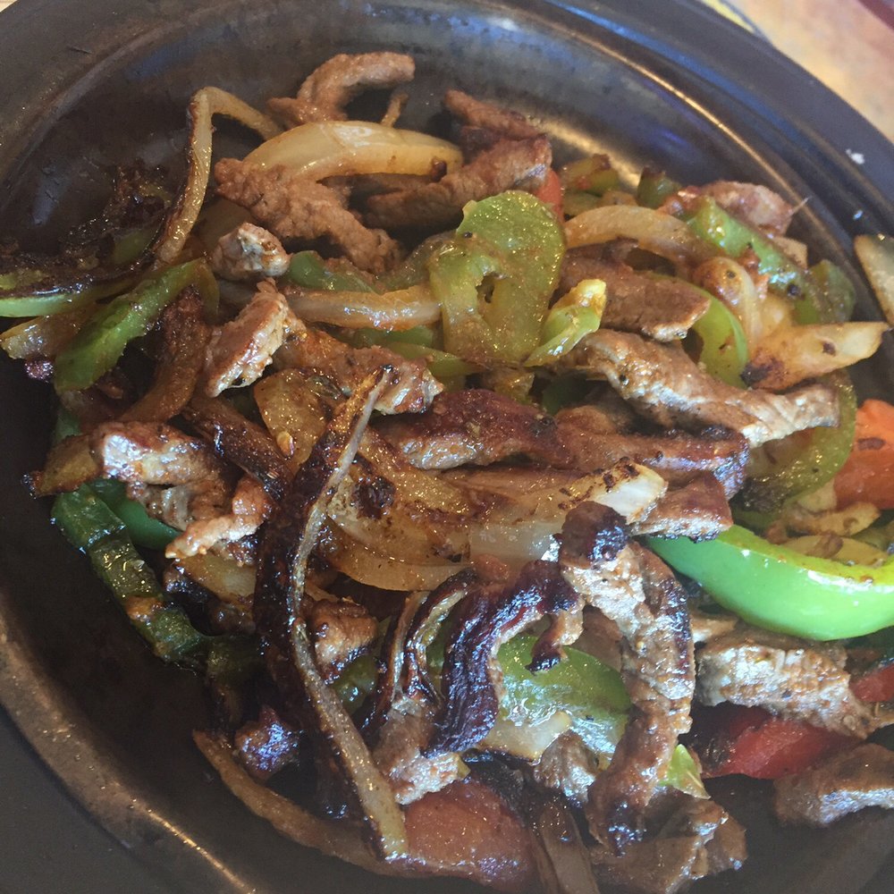Don Julio's Mexican Restaurant - Beef lunch fajitas - Mexican Near Me - Forest Lake, Minnesota