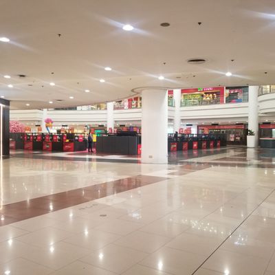 Robinsons Place Manila by null