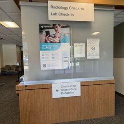 Palo Alto Medical Foundation - Lab check in area