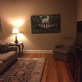 The Bleckley Inn - Living room area Bleckley Suite 15 - Hotels Near Me - Anderson, South Carolina The Bleckley Inn - Living room area Bleckley Suite 15 - Hotels Near Me - Anderson, South Carolina