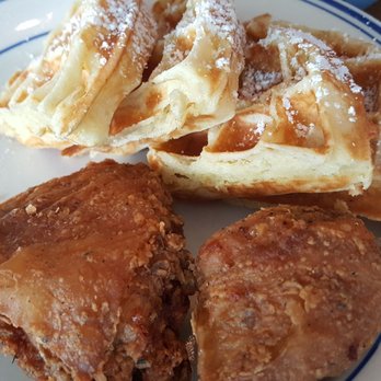 Sweet Chick - Chicken and Waffles, can go wrong - Breakfast & Brunch Near Me - Brooklyn, New York Sweet Chick - Chicken and Waffles, can go wrong - Breakfast & Brunch Near Me - Brooklyn, New York