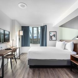 Hotel Willo - Queen Bed Room