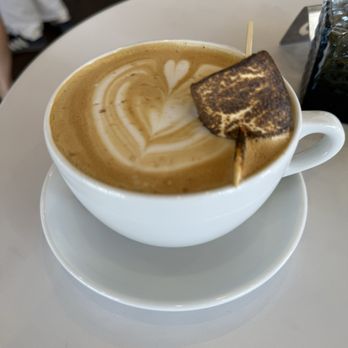 Della Coffee - Fireside Chat - Coffee & Tea Near Me - Houston, Texas Della Coffee - Fireside Chat - Coffee & Tea Near Me - Houston, Texas
