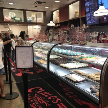 Carlo's Bakery - The Line is getting longer! Glad I already purchased my items   :) - Bakeries Near Me - Hoboken, New Jersey