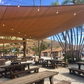Harbor Sands - Bars Near Me - Two Harbors, California