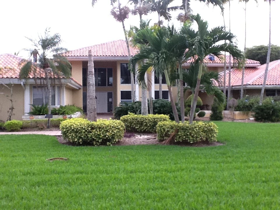 Slide of Advanced Roof Tech