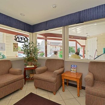 Canada's Best Value Inn - Lobby - Hotels Near Me - Princeton, British Columbia Canada's Best Value Inn - Lobby - Hotels Near Me - Princeton, British Columbia