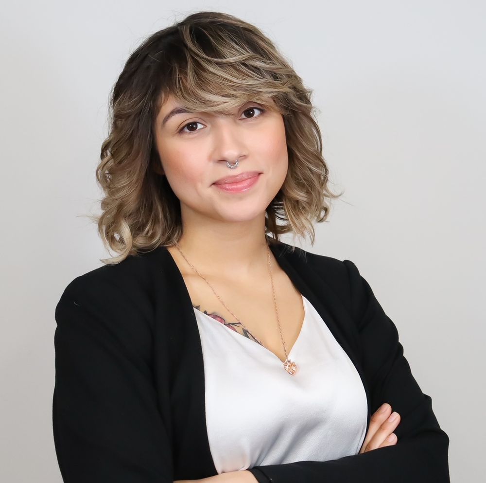 GLORIA LUCIANO KELLER WILLIAMS REALTY Updated September 2024 254