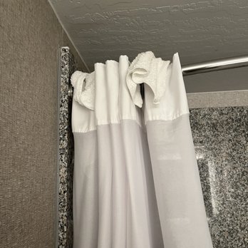 Circus Circus Reno - A Caesars Rewards Destination - Dirty washcloths upon check in - Hotels Near Me - Reno, Nevada Circus Circus Reno - A Caesars Rewards Destination - Dirty washcloths upon check in - Hotels Near Me - Reno, Nevada