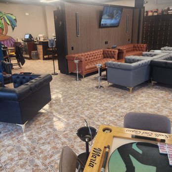 South End Cigars - Cigar Bars Near Me - Newark, New Jersey