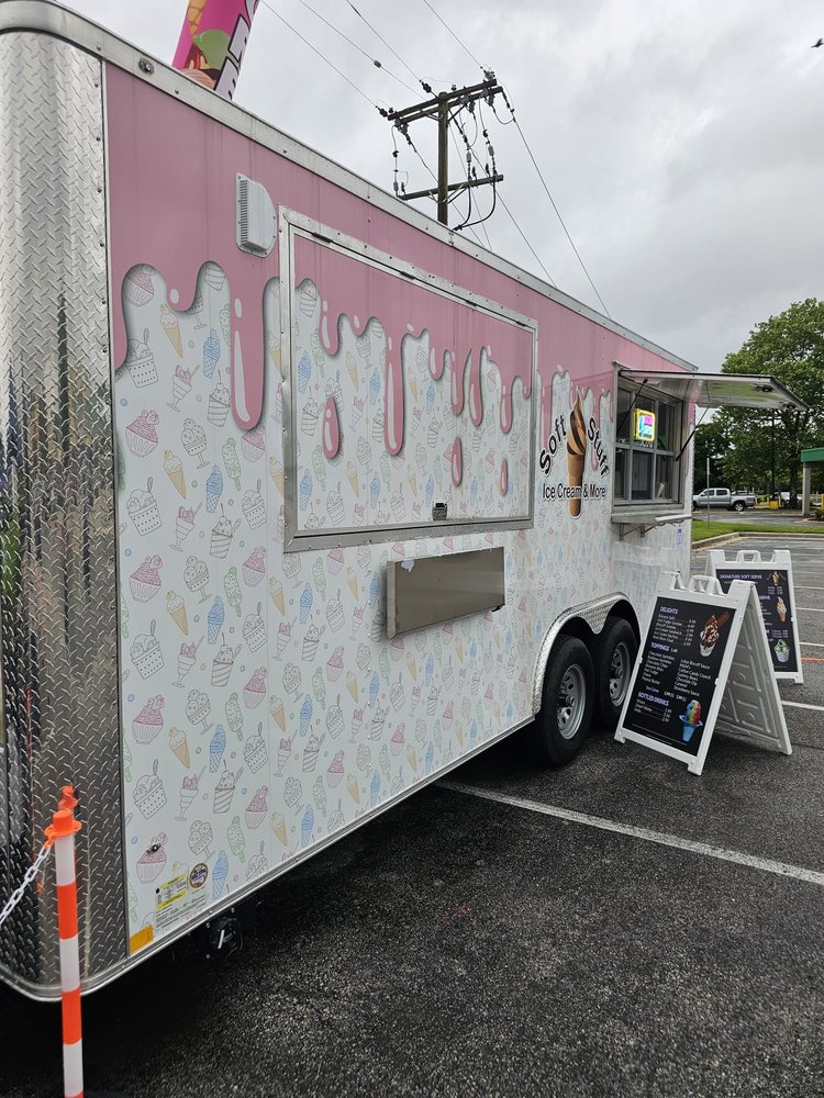 Soft Stuff Ice Cream Logo