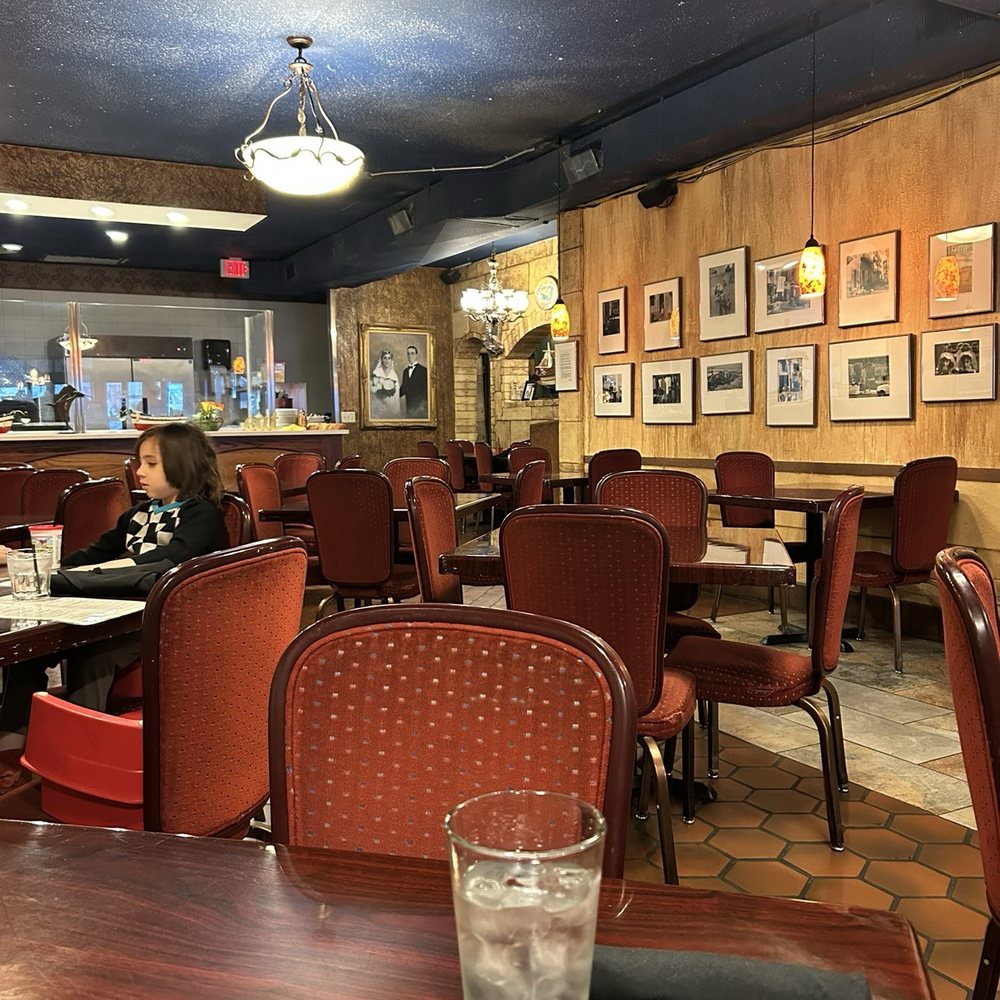 Carini's La Conca D'Oro - The back room - Italian Near Me - Milwaukee, Wisconsin Carini's La Conca D'Oro - The back room - Italian Near Me - Milwaukee, Wisconsin