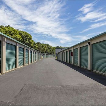Extra Space Storage - Self Storage Near Me - Coram, New York Extra Space Storage - Self Storage Near Me - Coram, New York