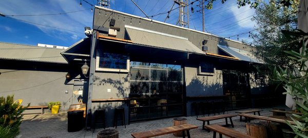 Benny Boy Brewing by null