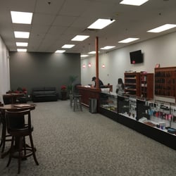 Premium E-Cigs & Vapor Shop - Shop & tasting bar