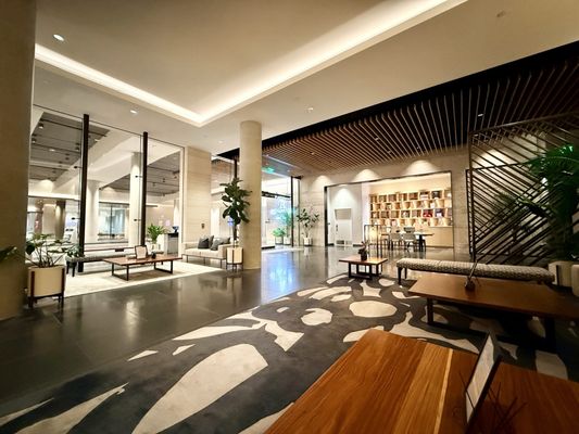 Renaissance Honolulu Hotel & Spa by null