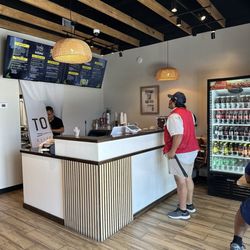 To Pho Asian Cuisine - Order & pick up area at the front of the restaurant.