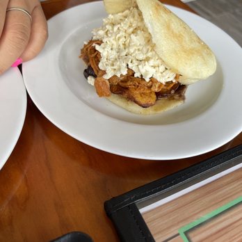 Kaxapa Factory - Arepa with beef - Latin American Near Me - Playa del Carmen, ROO