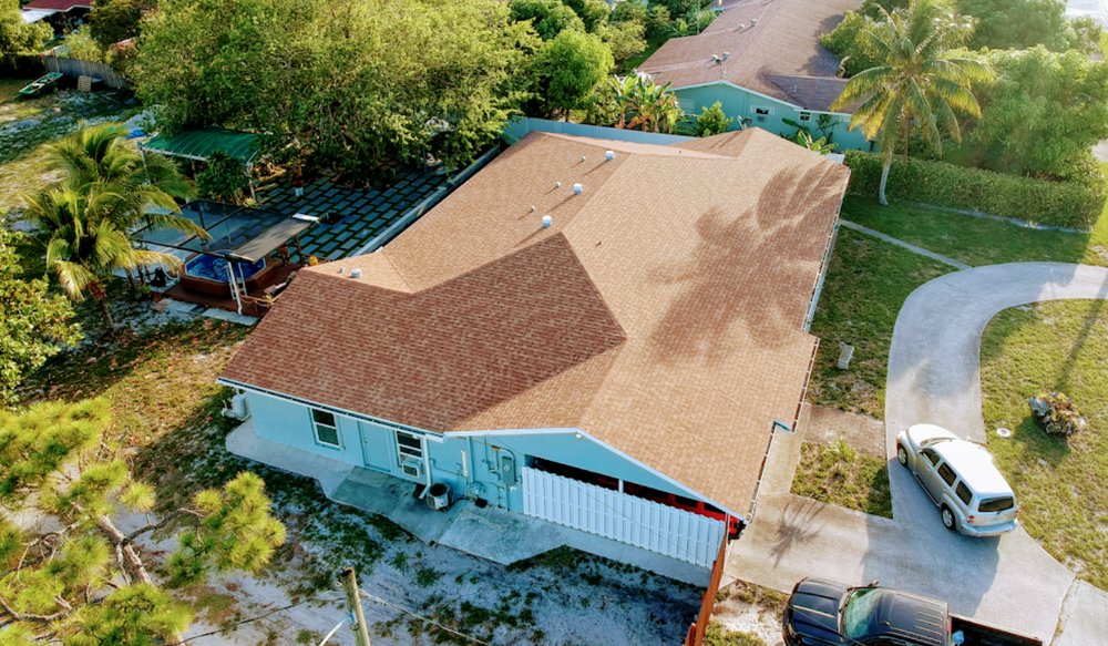 Slide of Mompie Construction Corp